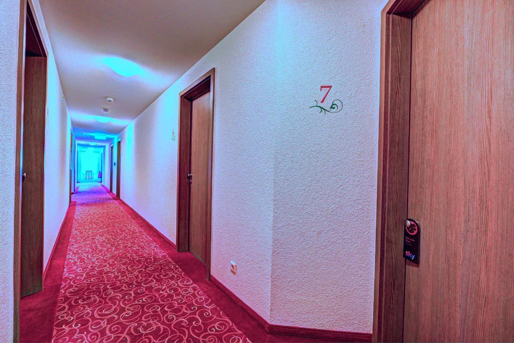Hotel Restaurant Schwoerer Lenzkirch Zewnętrze zdjęcie
