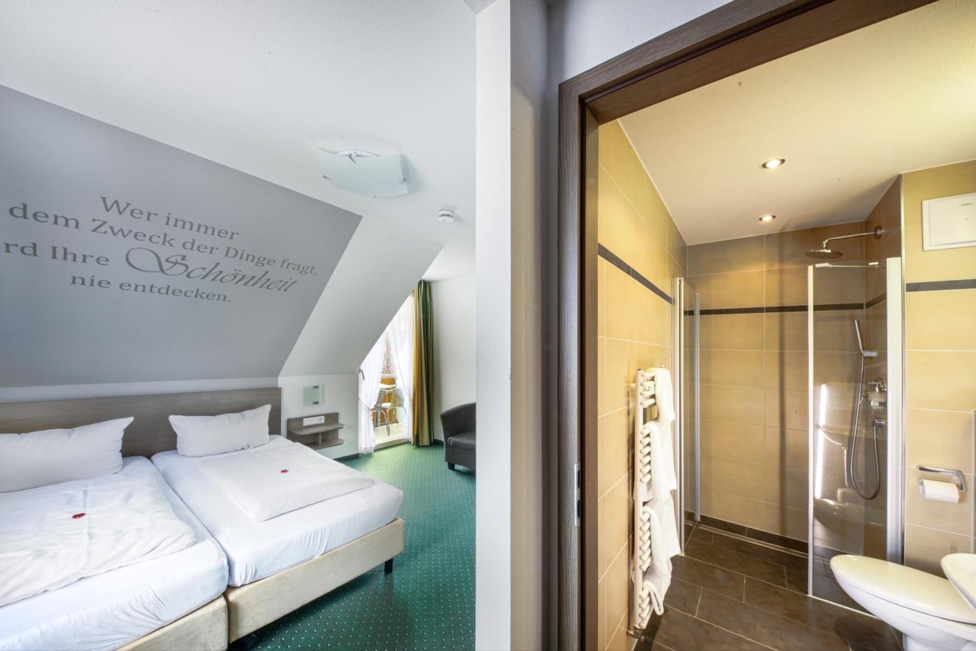 Hotel Restaurant Schwoerer Lenzkirch Pokój zdjęcie