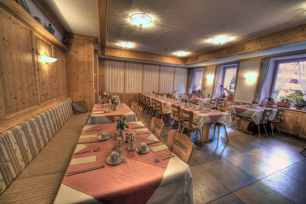 Hotel Restaurant Schwoerer Lenzkirch Zewnętrze zdjęcie