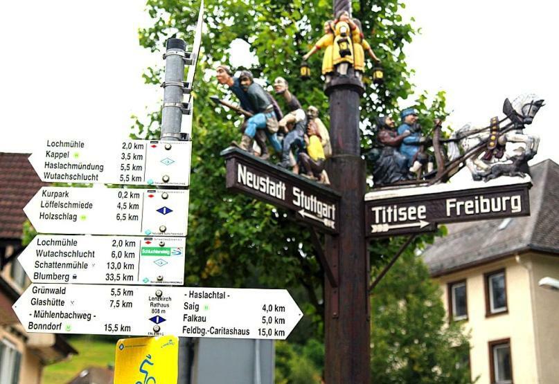 Hotel Restaurant Schwoerer Lenzkirch Zewnętrze zdjęcie